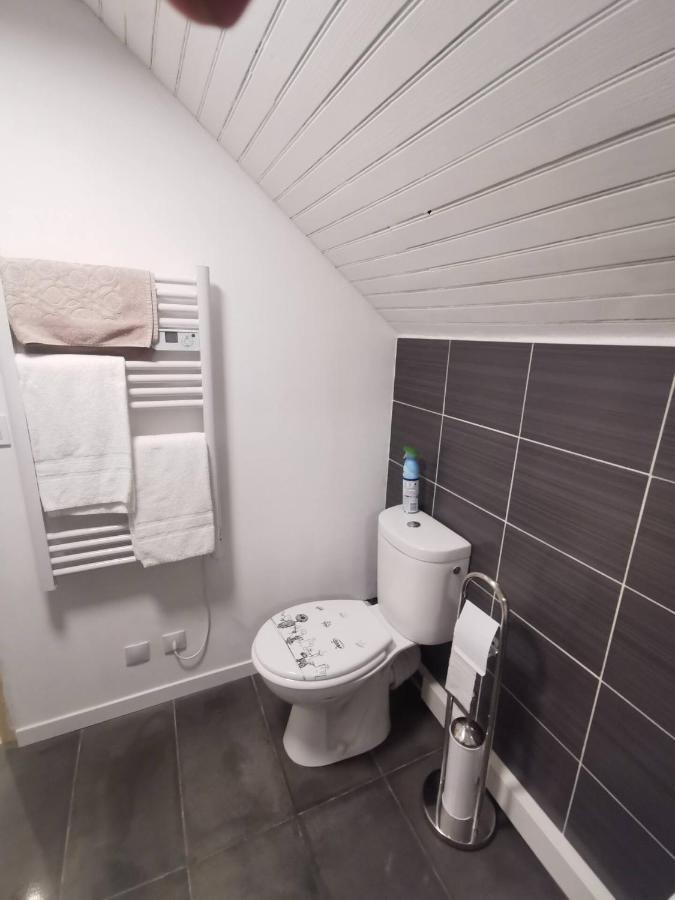 Le Rez De Jardin Apartment Honfleur Bagian luar foto